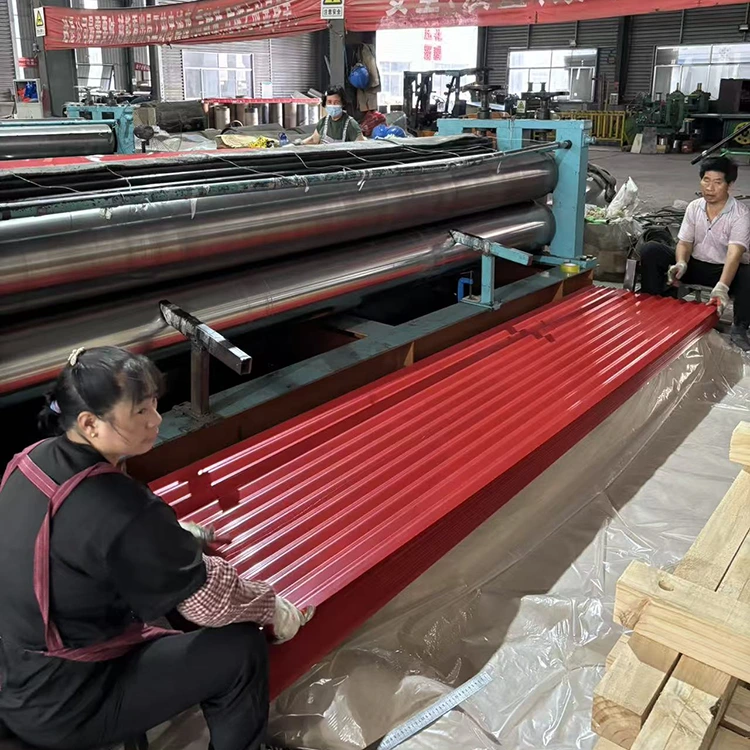 রঙ লেপা ঢেউতোলা ধাতু ছাদ